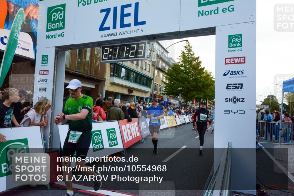 20.09.2026 - PSD Bank Halbmarathon LAZAROV Photography http://msf.ph/oto/10554968 20.09.2026 12:11:22 Ziel 1267, 1478, 2357, 2368, 2719, 2739, 2893, 3145, 3172, 3261, 3814, 4452 meine-sportfotos.de