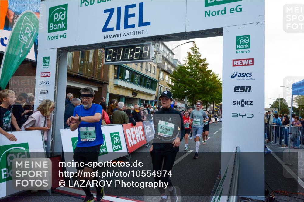 20.09.2026 - PSD Bank Halbmarathon LAZAROV Photography http://msf.ph/oto/10554974 20.09.2026 12:11:23 Ziel 1267, 1478, 2357, 2368, 2719, 2739, 2893, 3145, 3172, 3261, 3814, 4452 meine-sportfotos.de