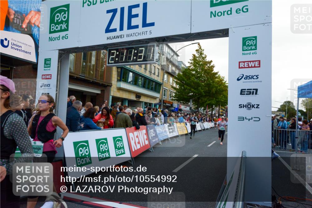 20.09.2026 - PSD Bank Halbmarathon LAZAROV Photography http://msf.ph/oto/10554992 20.09.2026 12:11:31 Ziel 1267, 1579, 2081, 2243, 2357, 2368, 2475, 2739, 2893, 3145, 3172, 3261, 3853, 3854, 4129, 4452 meine-sportfotos.de