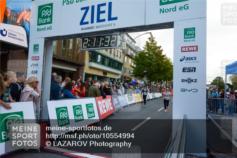 20.09.2026 - PSD Bank Halbmarathon LAZAROV Photography http://msf.ph/oto/10554994 20.09.2026 12:11:31 Ziel 1267, 1579, 2081, 2243, 2357, 2368, 2475, 2739, 2893, 3145, 3172, 3261, 3853, 3854, 4129, 4452 meine-sportfotos.de