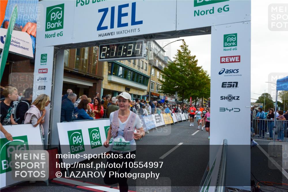 20.09.2026 - PSD Bank Halbmarathon LAZAROV Photography http://msf.ph/oto/10554997 20.09.2026 12:11:33 Ziel 1267, 1579, 2081, 2243, 2357, 2368, 2475, 3094, 3172, 3261, 3853, 3854, 4129, 4452 meine-sportfotos.de
