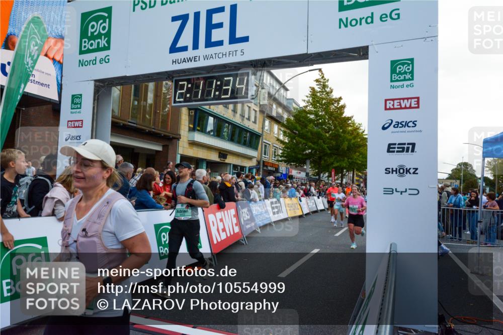 20.09.2026 - PSD Bank Halbmarathon LAZAROV Photography http://msf.ph/oto/10554999 20.09.2026 12:11:34 Ziel 1267, 1579, 2081, 2243, 2368, 2475, 3094, 3172, 3261, 3853, 3854, 4129, 4452 meine-sportfotos.de