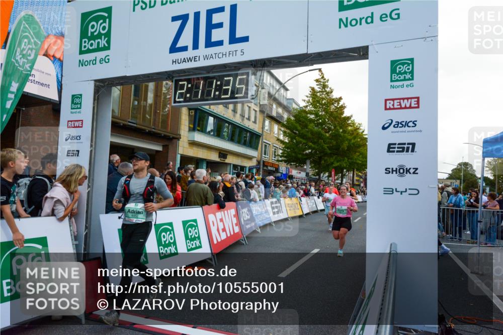 20.09.2026 - PSD Bank Halbmarathon LAZAROV Photography http://msf.ph/oto/10555001 20.09.2026 12:11:34 Ziel 1267, 1579, 2081, 2243, 2368, 2475, 3094, 3172, 3261, 3853, 3854, 4129, 4452 meine-sportfotos.de