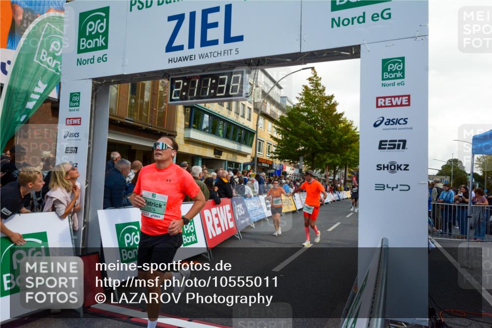 20.09.2026 - PSD Bank Halbmarathon LAZAROV Photography http://msf.ph/oto/10555011 20.09.2026 12:11:38 Ziel 1579, 2081, 2243, 2475, 3094, 3172, 3210, 3853, 3854, 4129, 4452 meine-sportfotos.de