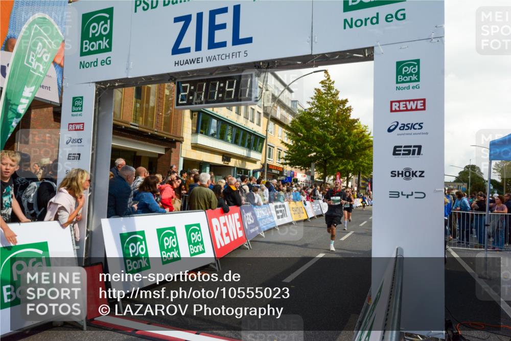 20.09.2026 - PSD Bank Halbmarathon LAZAROV Photography http://msf.ph/oto/10555023 20.09.2026 12:11:41 Ziel 1579, 1858, 2081, 2243, 2475, 3094, 3210, 3853, 3854, 4129 meine-sportfotos.de