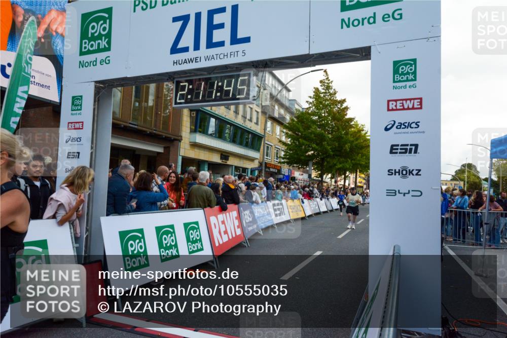 20.09.2026 - PSD Bank Halbmarathon LAZAROV Photography http://msf.ph/oto/10555035 20.09.2026 12:11:45 Ziel 1858, 2081, 2243, 3094, 3210, 4129 meine-sportfotos.de