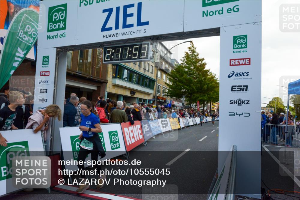 20.09.2026 - PSD Bank Halbmarathon LAZAROV Photography http://msf.ph/oto/10555045 20.09.2026 12:11:52 Ziel 1858, 3017, 3210, 4375 meine-sportfotos.de
