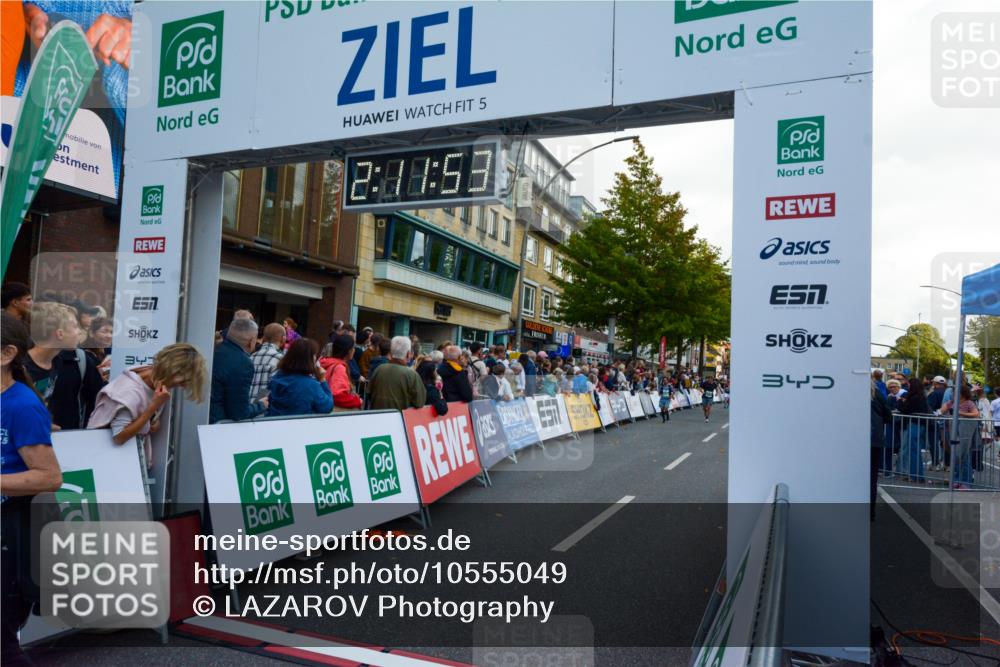 20.09.2026 - PSD Bank Halbmarathon LAZAROV Photography http://msf.ph/oto/10555049 20.09.2026 12:11:53 Ziel 1274, 1858, 3017, 3210, 4375 meine-sportfotos.de