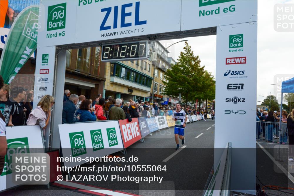 20.09.2026 - PSD Bank Halbmarathon LAZAROV Photography http://msf.ph/oto/10555064 20.09.2026 12:12:06 Ziel 1274, 1419, 1420, 1675, 1967, 3017, 3098, 3133, 3224, 4375 meine-sportfotos.de