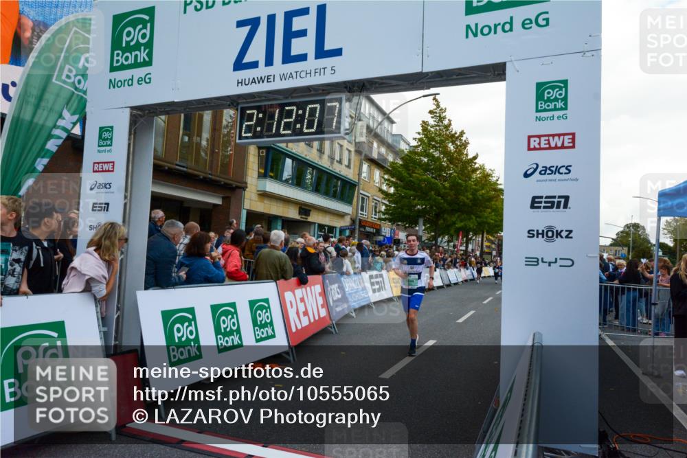 20.09.2026 - PSD Bank Halbmarathon LAZAROV Photography http://msf.ph/oto/10555065 20.09.2026 12:12:06 Ziel 1274, 1419, 1420, 1675, 1967, 3017, 3098, 3133, 3224, 4375 meine-sportfotos.de
