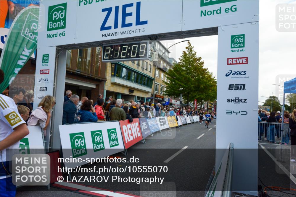 20.09.2026 - PSD Bank Halbmarathon LAZAROV Photography http://msf.ph/oto/10555070 20.09.2026 12:12:08 Ziel 1274, 1419, 1420, 1675, 1967, 3098, 3133, 3224, 4050 meine-sportfotos.de