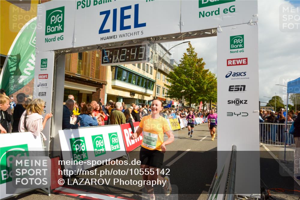 20.09.2026 - PSD Bank Halbmarathon LAZAROV Photography http://msf.ph/oto/10555142 20.09.2026 12:12:42 Ziel 1170, 1171, 2129, 2260, 2428, 2764, 2804, 2851, 3443, 4246, 4384 meine-sportfotos.de