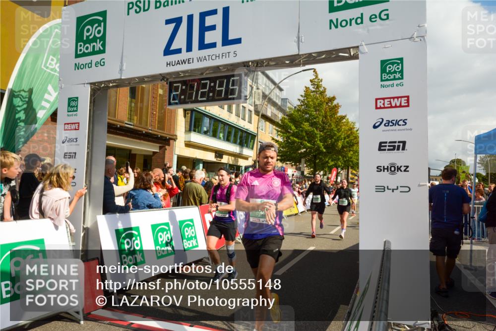 20.09.2026 - PSD Bank Halbmarathon LAZAROV Photography http://msf.ph/oto/10555148 20.09.2026 12:12:45 Ziel 1170, 1171, 1963, 2129, 2260, 2428, 2764, 2804, 2851, 3443, 3587, 4246, 4384 meine-sportfotos.de