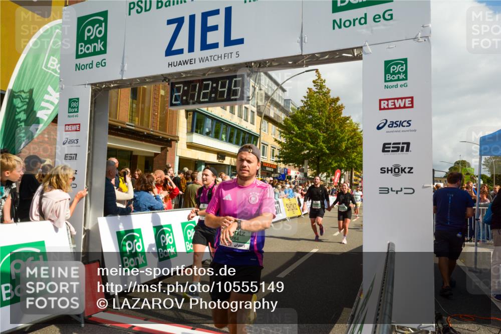 20.09.2026 - PSD Bank Halbmarathon LAZAROV Photography http://msf.ph/oto/10555149 20.09.2026 12:12:45 Ziel 1170, 1171, 1963, 2129, 2260, 2428, 2764, 2804, 2851, 3443, 3587, 4246, 4384 meine-sportfotos.de