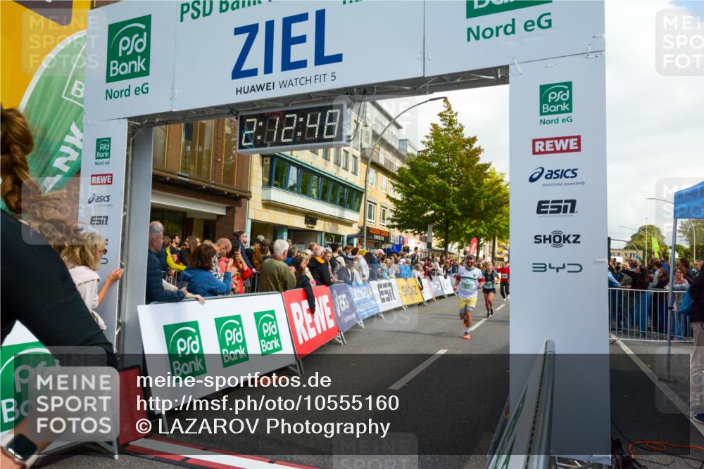 20.09.2026 - PSD Bank Halbmarathon LAZAROV Photography http://msf.ph/oto/10555160 20.09.2026 12:12:48 Ziel 1170, 1171, 1963, 2260, 2428, 2764, 2804, 3443, 3587, 4246, 4384 meine-sportfotos.de