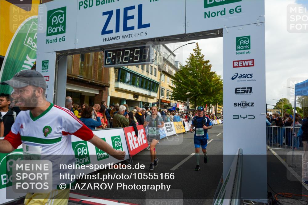 20.09.2026 - PSD Bank Halbmarathon LAZAROV Photography http://msf.ph/oto/10555166 20.09.2026 12:12:51 Ziel 1170, 1171, 1963, 2428, 2764, 2804, 3443, 3587, 4384 meine-sportfotos.de