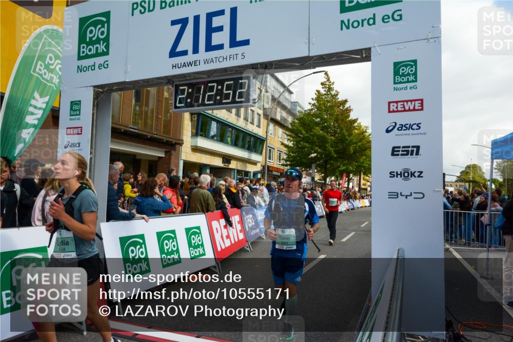 20.09.2026 - PSD Bank Halbmarathon LAZAROV Photography http://msf.ph/oto/10555171 20.09.2026 12:12:52 Ziel 1045, 1170, 1171, 1702, 1963, 2428, 3443, 3587, 4384 meine-sportfotos.de