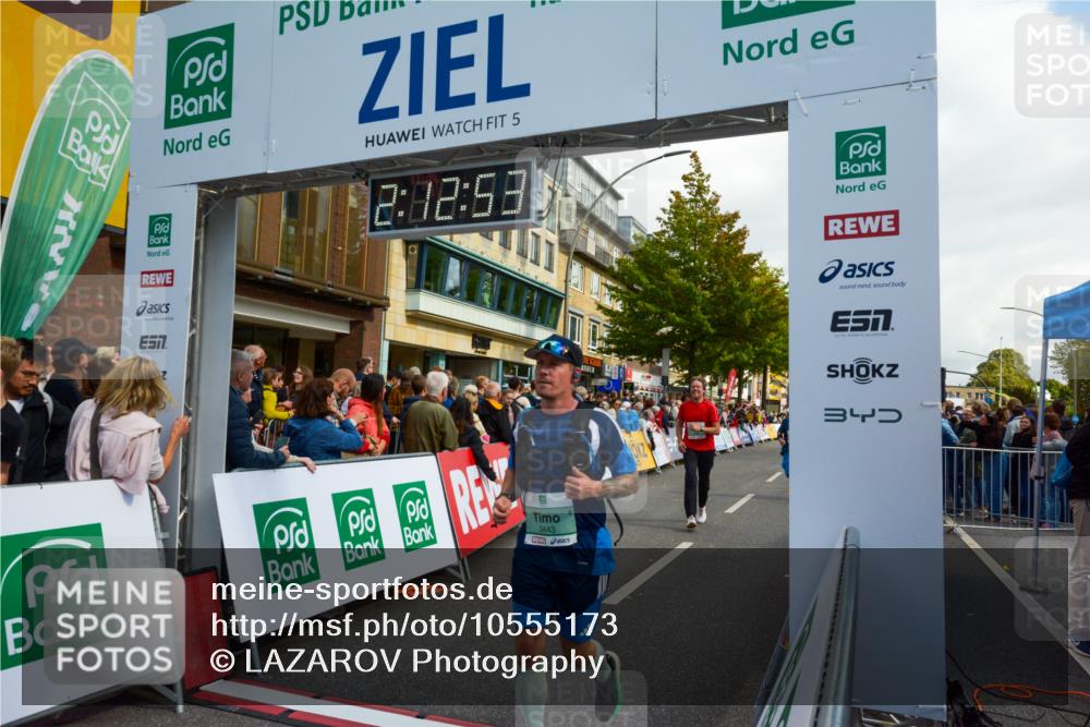 20.09.2026 - PSD Bank Halbmarathon LAZAROV Photography http://msf.ph/oto/10555173 20.09.2026 12:12:52 Ziel 1045, 1170, 1171, 1702, 1963, 2428, 3443, 3587, 4384 meine-sportfotos.de