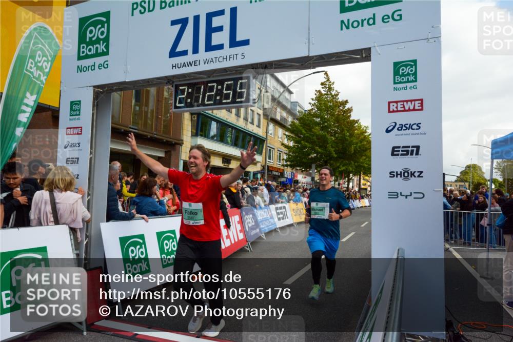 20.09.2026 - PSD Bank Halbmarathon LAZAROV Photography http://msf.ph/oto/10555176 20.09.2026 12:12:54 Ziel 1045, 1702, 1963, 2428, 3443, 3587, 4384 meine-sportfotos.de