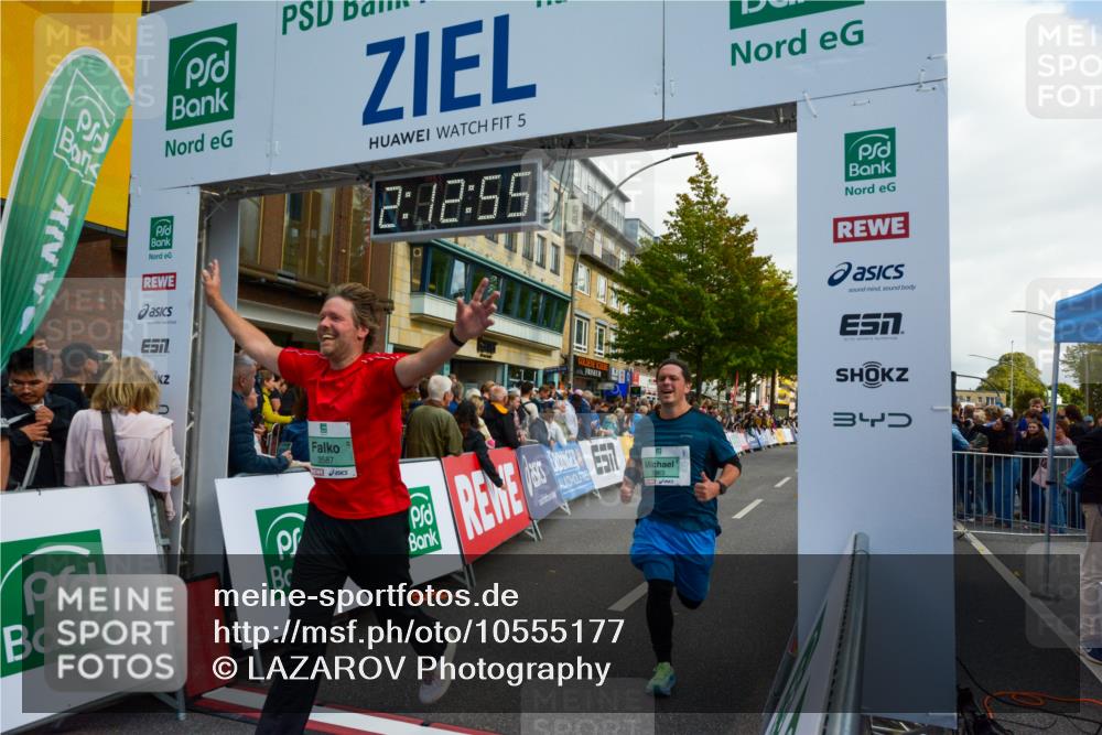 20.09.2026 - PSD Bank Halbmarathon LAZAROV Photography http://msf.ph/oto/10555177 20.09.2026 12:12:54 Ziel 1045, 1702, 1963, 2428, 3443, 3587, 4384 meine-sportfotos.de