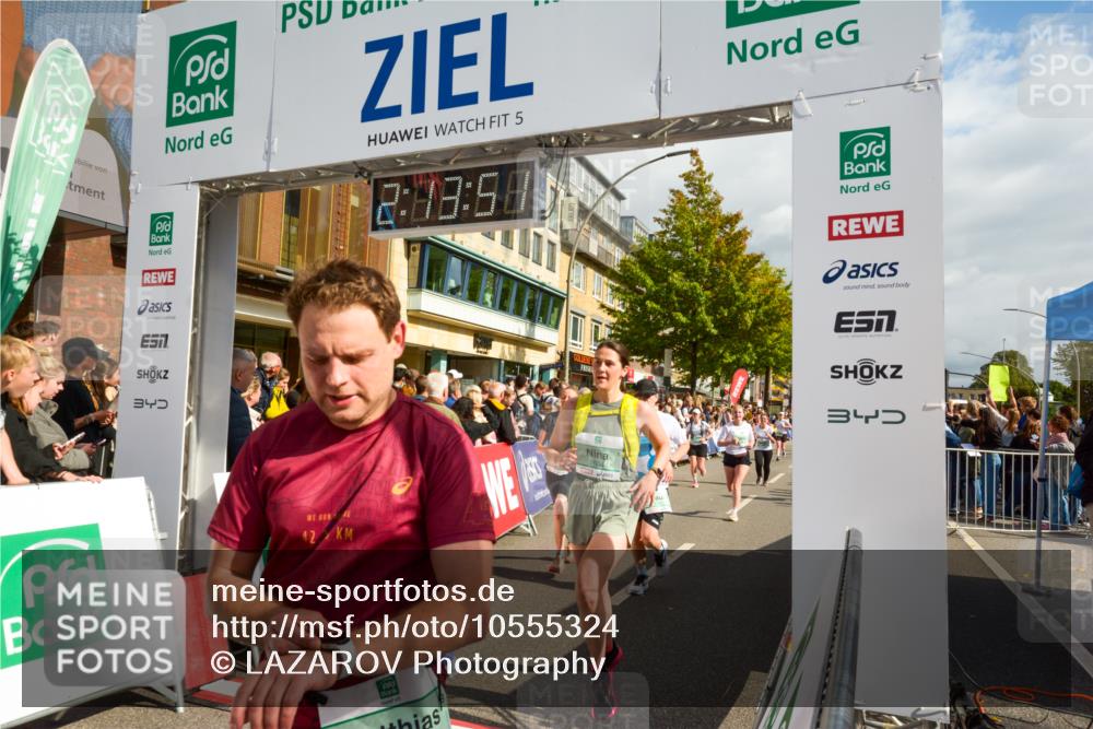 20.09.2026 - PSD Bank Halbmarathon LAZAROV Photography http://msf.ph/oto/10555324 20.09.2026 12:13:51 Ziel 1038, 1049, 1109, 1339, 1380, 1387, 1397, 1463, 1490, 1524, 2091, 2162, 2604, 2856, 3030, 3792, 4283, 4444 meine-sportfotos.de