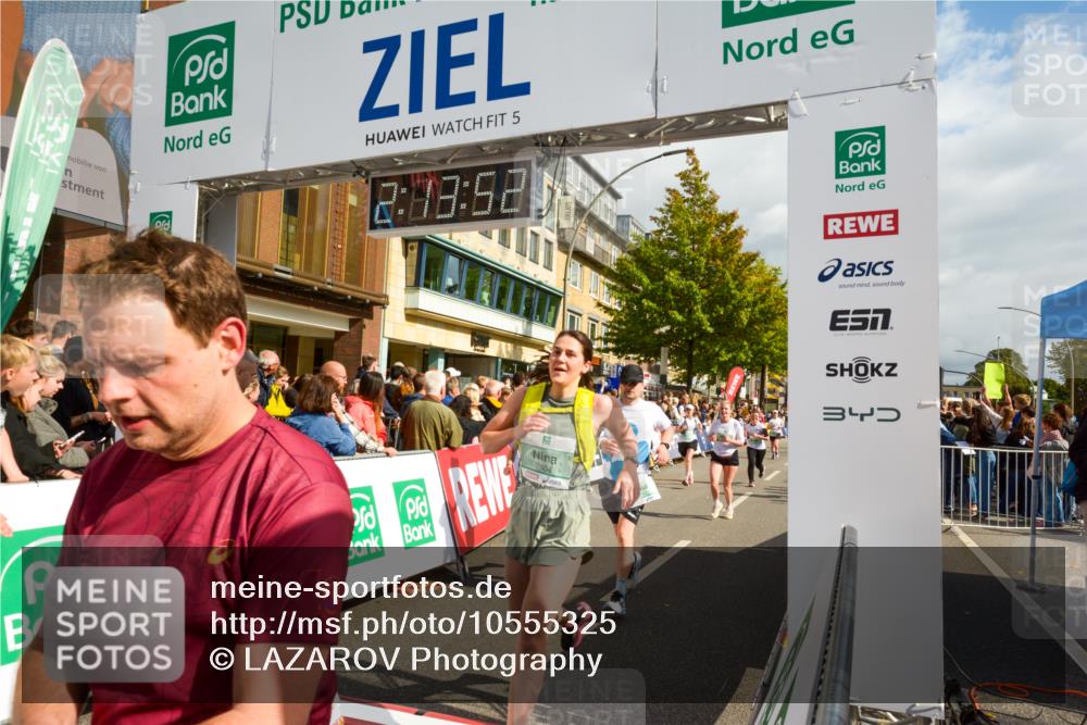 20.09.2026 - PSD Bank Halbmarathon LAZAROV Photography http://msf.ph/oto/10555325 20.09.2026 12:13:51 Ziel 1038, 1049, 1109, 1339, 1380, 1387, 1397, 1463, 1490, 1524, 2091, 2162, 2604, 2856, 3030, 3792, 4283, 4444 meine-sportfotos.de