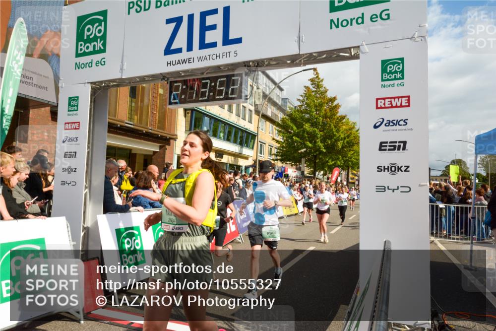 20.09.2026 - PSD Bank Halbmarathon LAZAROV Photography http://msf.ph/oto/10555327 20.09.2026 12:13:51 Ziel 1038, 1049, 1109, 1339, 1380, 1387, 1397, 1463, 1490, 1524, 2091, 2162, 2604, 2856, 3030, 3792, 4283, 4444 meine-sportfotos.de
