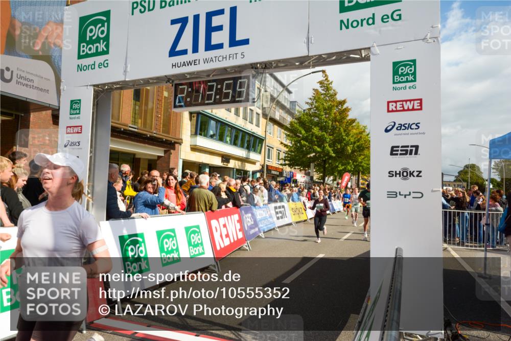 20.09.2026 - PSD Bank Halbmarathon LAZAROV Photography http://msf.ph/oto/10555352 20.09.2026 12:13:59 Ziel 1049, 1109, 1339, 1373, 1397, 1463, 1524, 1935, 2341, 2856, 3030, 3509, 3572, 4207 meine-sportfotos.de
