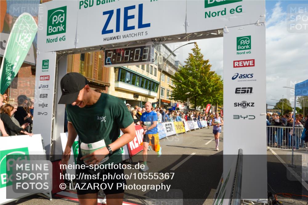 20.09.2026 - PSD Bank Halbmarathon LAZAROV Photography http://msf.ph/oto/10555367 20.09.2026 12:14:03 Ziel 1049, 1109, 1339, 1373, 1397, 1524, 1935, 2341, 2609, 3471, 3509, 3572, 4207 meine-sportfotos.de