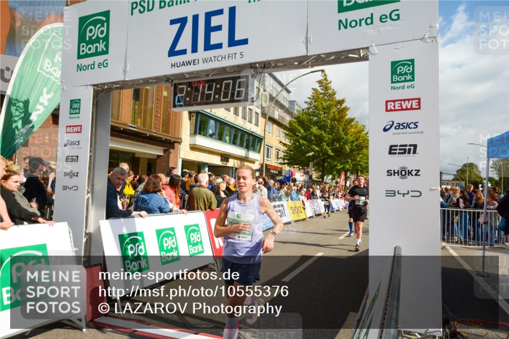 20.09.2026 - PSD Bank Halbmarathon LAZAROV Photography http://msf.ph/oto/10555376 20.09.2026 12:14:05 Ziel 1049, 1109, 1373, 1397, 1588, 1935, 2341, 2609, 3471, 3509, 3572, 4207, 4438 meine-sportfotos.de