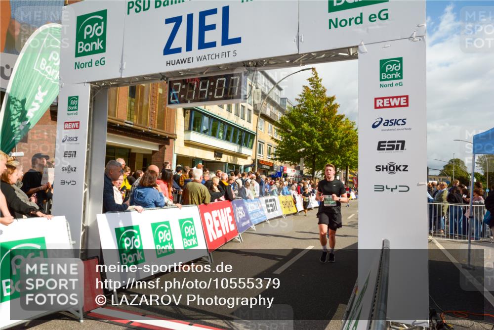 20.09.2026 - PSD Bank Halbmarathon LAZAROV Photography http://msf.ph/oto/10555379 20.09.2026 12:14:06 Ziel 1049, 1109, 1373, 1397, 1588, 1935, 2341, 2609, 3471, 3509, 3572, 4207, 4438 meine-sportfotos.de