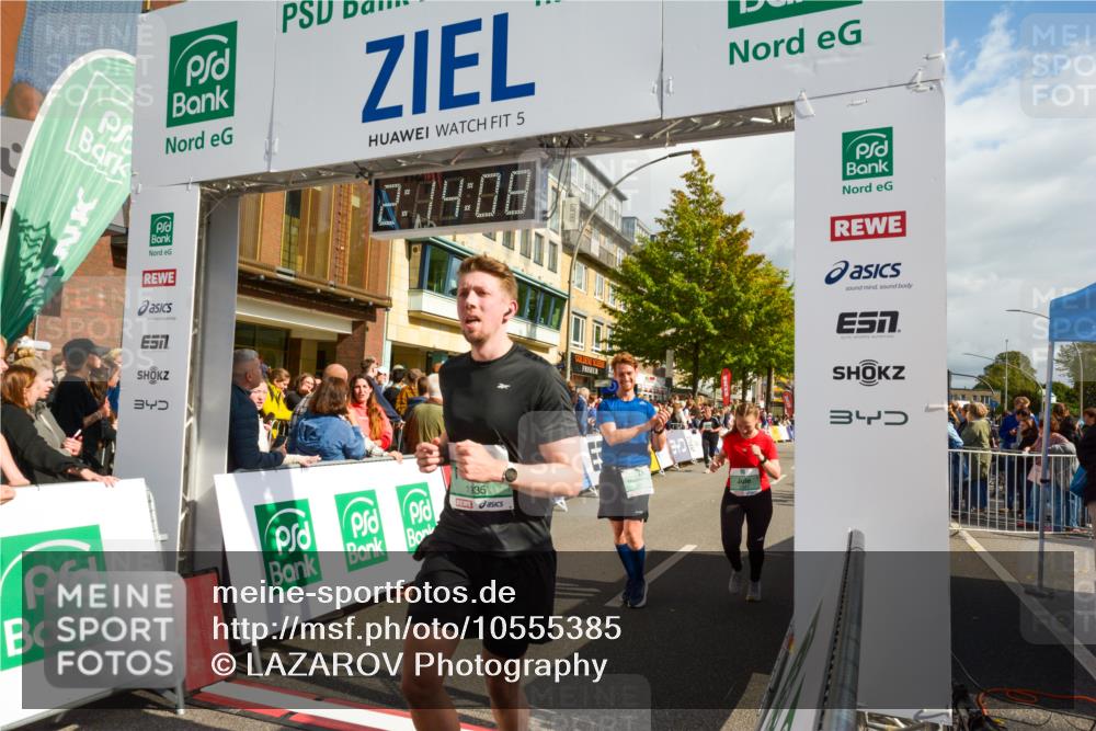 20.09.2026 - PSD Bank Halbmarathon LAZAROV Photography http://msf.ph/oto/10555385 20.09.2026 12:14:08 Ziel 1049, 1373, 1397, 1588, 1935, 2341, 2609, 3471, 3509, 3572, 4207, 4438 meine-sportfotos.de