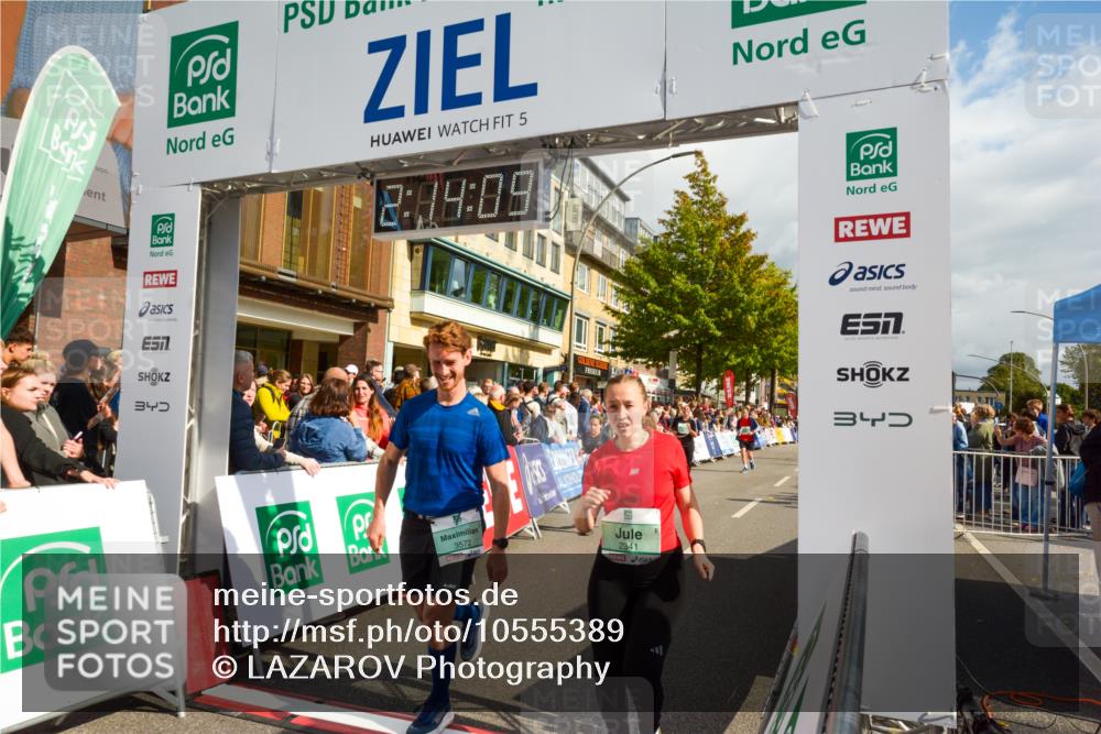 20.09.2026 - PSD Bank Halbmarathon LAZAROV Photography http://msf.ph/oto/10555389 20.09.2026 12:14:09 Ziel 1373, 1397, 1588, 1935, 2341, 2609, 3471, 3509, 3572, 4207, 4438 meine-sportfotos.de