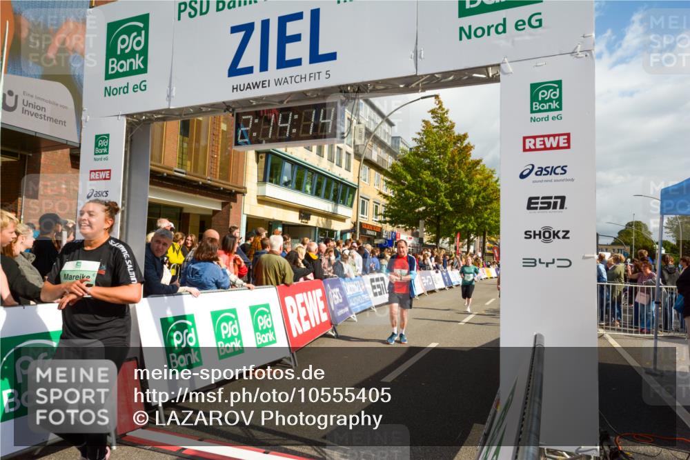 20.09.2026 - PSD Bank Halbmarathon LAZAROV Photography http://msf.ph/oto/10555405 20.09.2026 12:14:13 Ziel 1373, 1588, 1848, 1935, 2341, 2609, 3471, 3572, 4438 meine-sportfotos.de