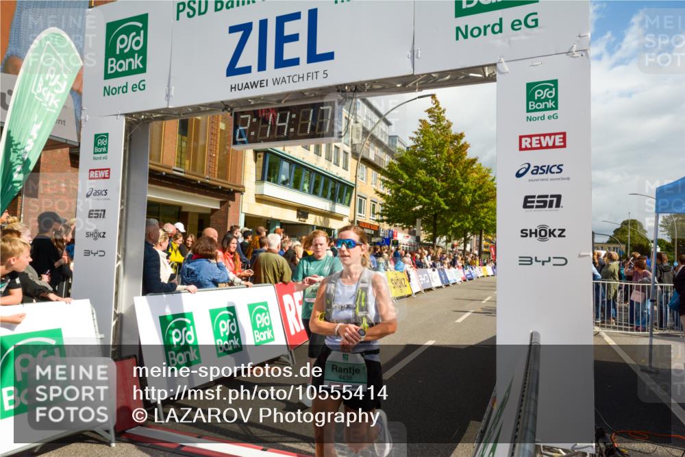 20.09.2026 - PSD Bank Halbmarathon LAZAROV Photography http://msf.ph/oto/10555414 20.09.2026 12:14:16 Ziel 1373, 1588, 1848, 2609, 3416, 3471, 3758, 4438 meine-sportfotos.de
