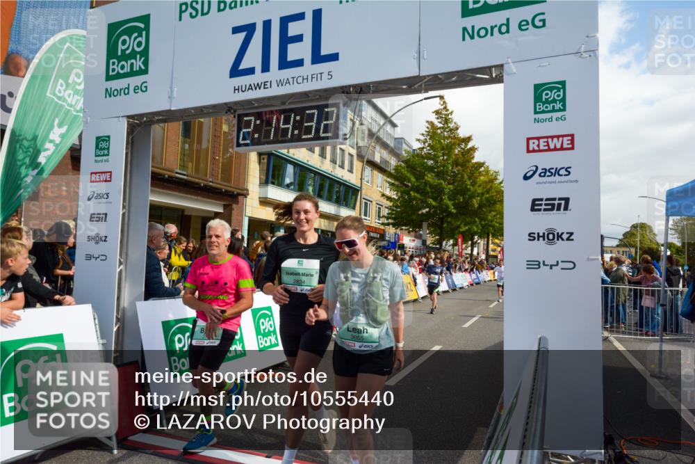 20.09.2026 - PSD Bank Halbmarathon LAZAROV Photography http://msf.ph/oto/10555440 20.09.2026 12:14:31 Ziel 1501, 1646, 2415, 2721, 2834, 3055, 3416, 3498, 3758, 3946 meine-sportfotos.de