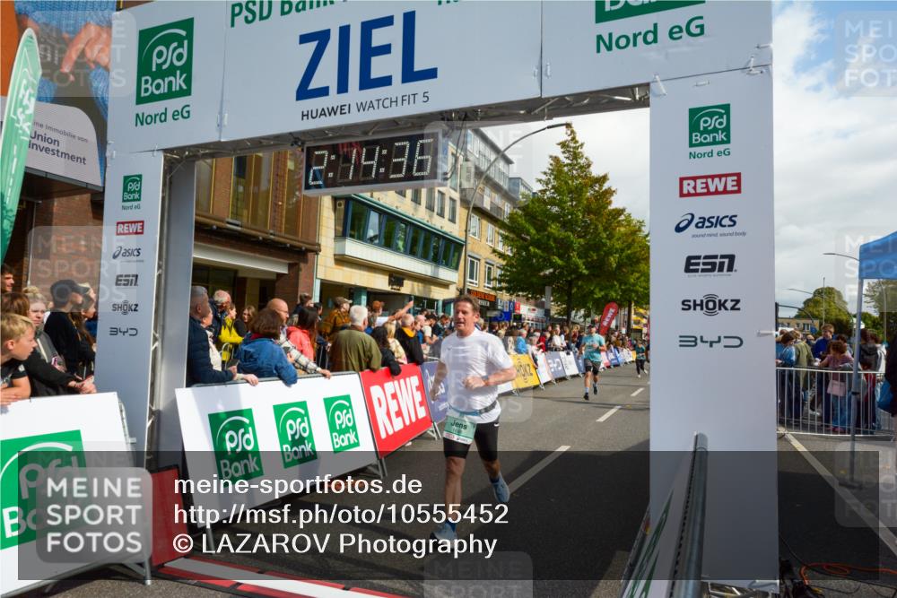 20.09.2026 - PSD Bank Halbmarathon LAZAROV Photography http://msf.ph/oto/10555452 20.09.2026 12:14:36 Ziel 1501, 1646, 1703, 2259, 2415, 2721, 2834, 3055, 3126, 3498, 3946 meine-sportfotos.de