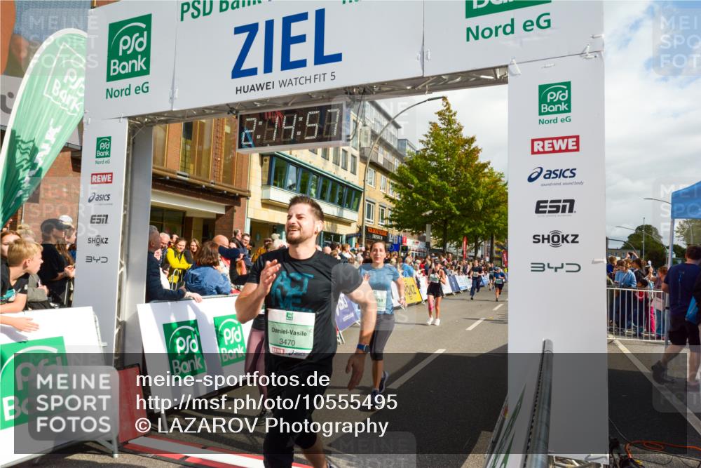 20.09.2026 - PSD Bank Halbmarathon LAZAROV Photography http://msf.ph/oto/10555495 20.09.2026 12:14:56 Ziel 1626, 1776, 1910, 2116, 2523, 2634, 2700, 3282, 3403, 3456, 3470, 3499, 4079 meine-sportfotos.de