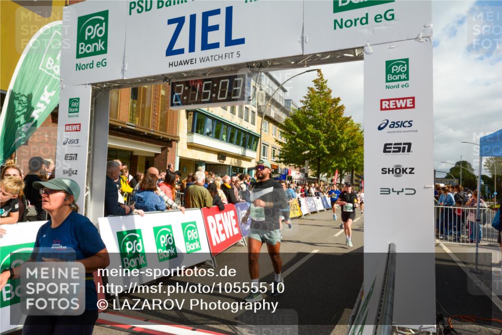20.09.2026 - PSD Bank Halbmarathon LAZAROV Photography http://msf.ph/oto/10555510 20.09.2026 12:15:03 Ziel 1379, 1626, 1776, 1910, 2116, 2348, 2523, 2634, 2655, 2700, 2861, 3056, 3118, 3282, 3403, 3456, 3470, 3723, 4079 meine-sportfotos.de