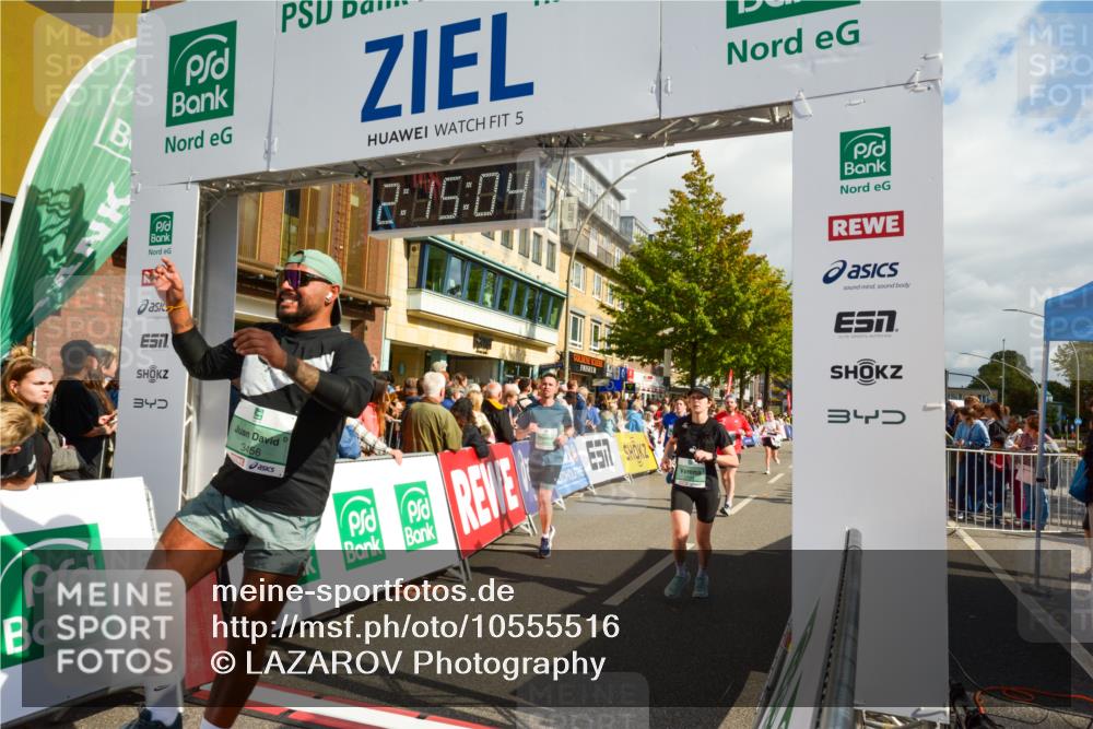 20.09.2026 - PSD Bank Halbmarathon LAZAROV Photography http://msf.ph/oto/10555516 20.09.2026 12:15:04 Ziel 1379, 1626, 1910, 2116, 2348, 2523, 2634, 2655, 2861, 3056, 3118, 3282, 3403, 3456, 3723, 4079 meine-sportfotos.de