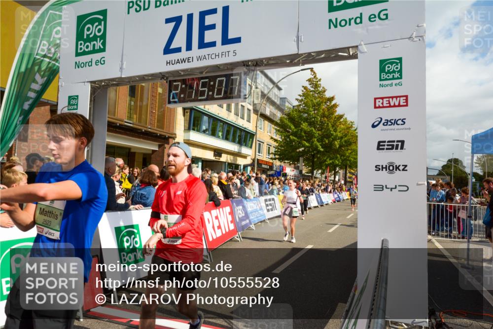 20.09.2026 - PSD Bank Halbmarathon LAZAROV Photography http://msf.ph/oto/10555528 20.09.2026 12:15:07 Ziel 1379, 1910, 2116, 2348, 2523, 2634, 2655, 2861, 3056, 3118, 3403, 3456, 3723, 3815, 4079, 4473, 4474, 4475 meine-sportfotos.de