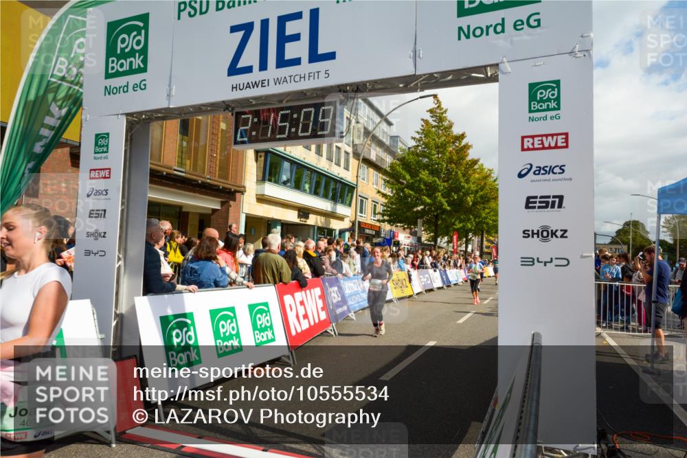 20.09.2026 - PSD Bank Halbmarathon LAZAROV Photography http://msf.ph/oto/10555534 20.09.2026 12:15:09 Ziel 1379, 2116, 2348, 2523, 2634, 2655, 2831, 2861, 3031, 3056, 3118, 3403, 3456, 3723, 3815, 4079, 4473, 4474, 4475 meine-sportfotos.de