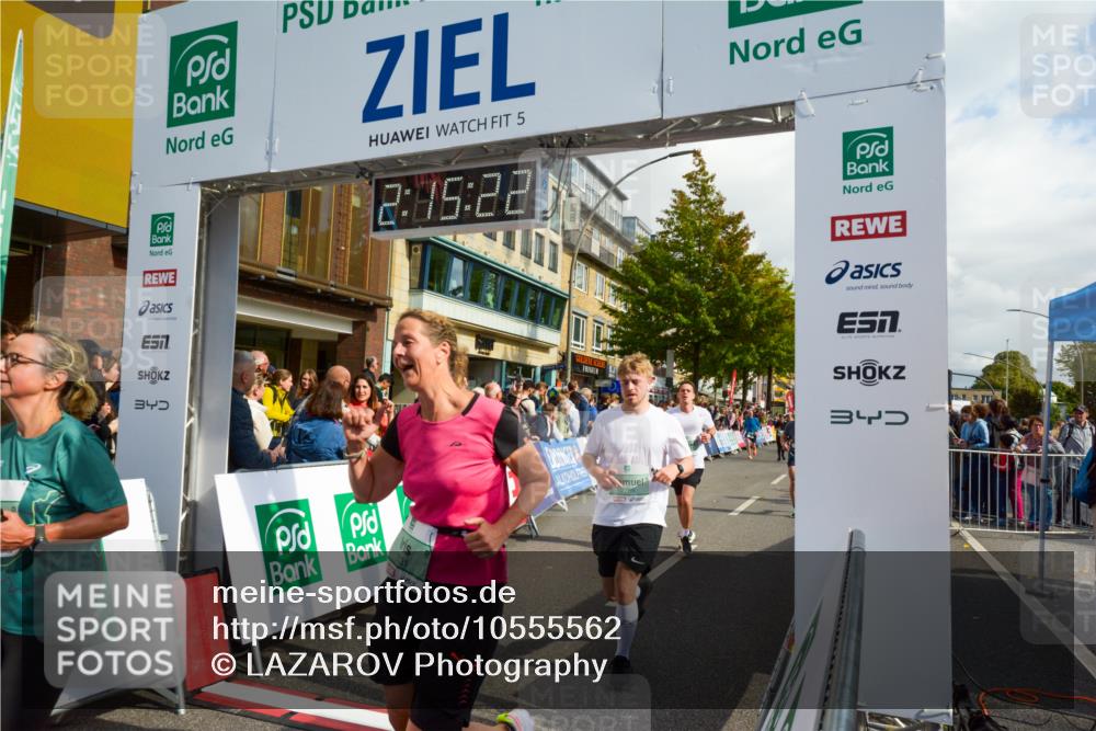 20.09.2026 - PSD Bank Halbmarathon LAZAROV Photography http://msf.ph/oto/10555562 20.09.2026 12:15:22 Ziel 1069, 1516, 1529, 1769, 2288, 2303, 2761, 2800, 2831, 3031, 3553, 3568, 3815, 4473, 4474, 4475, 4673, 4677 meine-sportfotos.de