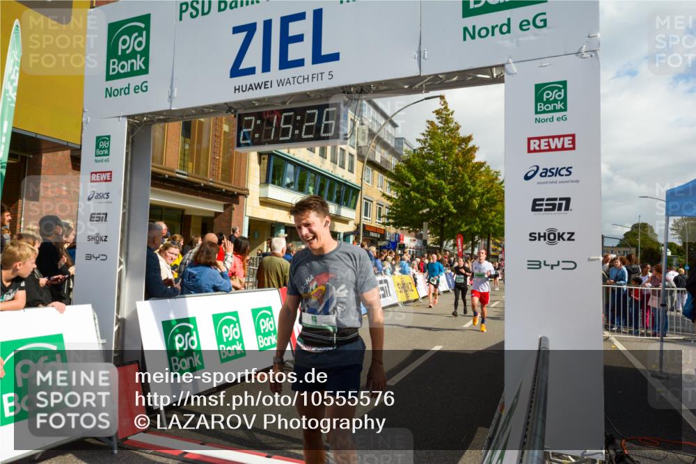 20.09.2026 - PSD Bank Halbmarathon LAZAROV Photography http://msf.ph/oto/10555576 20.09.2026 12:15:26 Ziel 1069, 1516, 1529, 1769, 2288, 2303, 2761, 2800, 2831, 3031, 3276, 3277, 3553, 3568, 4058, 4673, 4677 meine-sportfotos.de
