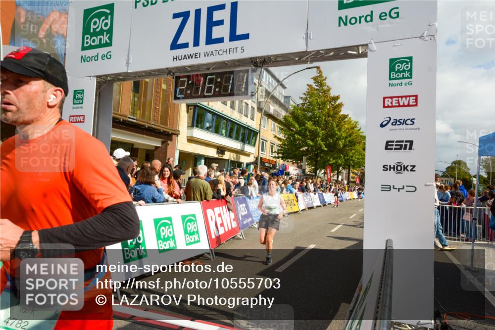 20.09.2026 - PSD Bank Halbmarathon LAZAROV Photography http://msf.ph/oto/10555703 20.09.2026 12:16:10 Ziel 1817, 1992, 2989, 3850, 4536, 4592, 4782 meine-sportfotos.de