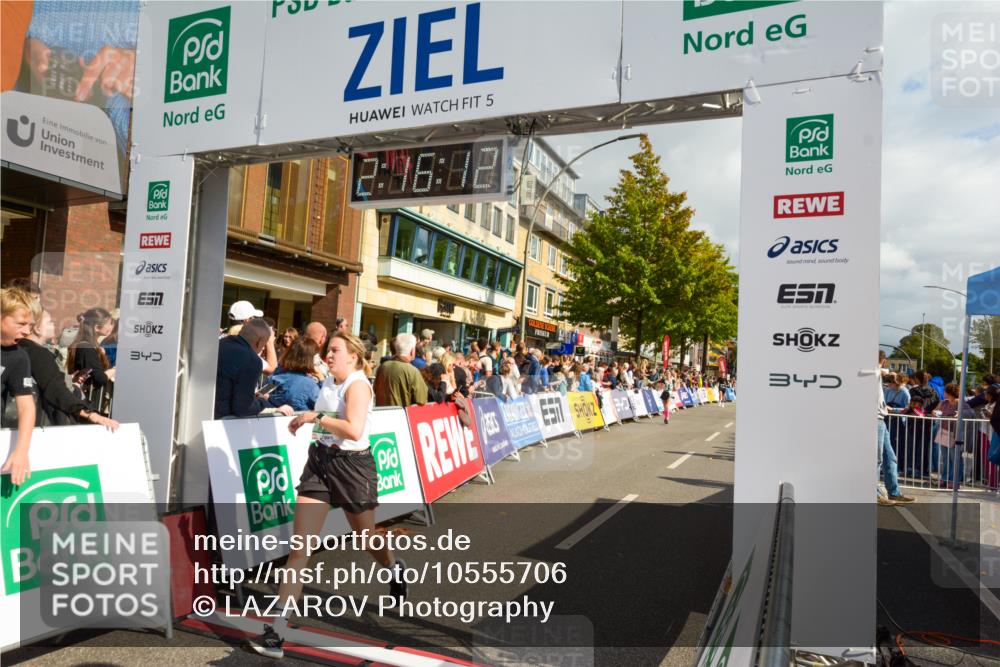 20.09.2026 - PSD Bank Halbmarathon LAZAROV Photography http://msf.ph/oto/10555706 20.09.2026 12:16:11 Ziel 1817, 1992, 2989, 3850, 4536, 4592, 4782 meine-sportfotos.de