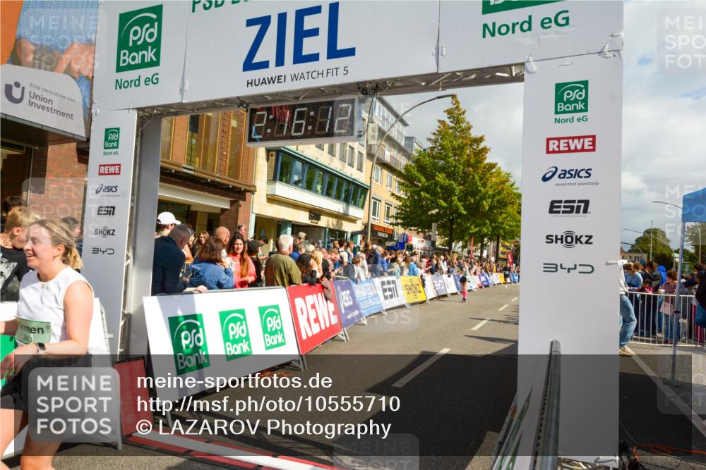 20.09.2026 - PSD Bank Halbmarathon LAZAROV Photography http://msf.ph/oto/10555710 20.09.2026 12:16:12 Ziel 1817, 1992, 2989, 3850, 4536, 4592, 4782 meine-sportfotos.de