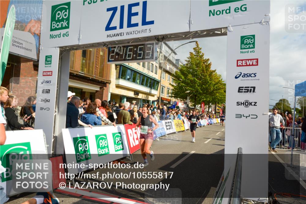 20.09.2026 - PSD Bank Halbmarathon LAZAROV Photography http://msf.ph/oto/10555817 20.09.2026 12:16:52 Ziel 1060, 1988, 2006, 2535, 2574, 2646, 3000, 3231, 3274, 3477, 3611, 4477 meine-sportfotos.de