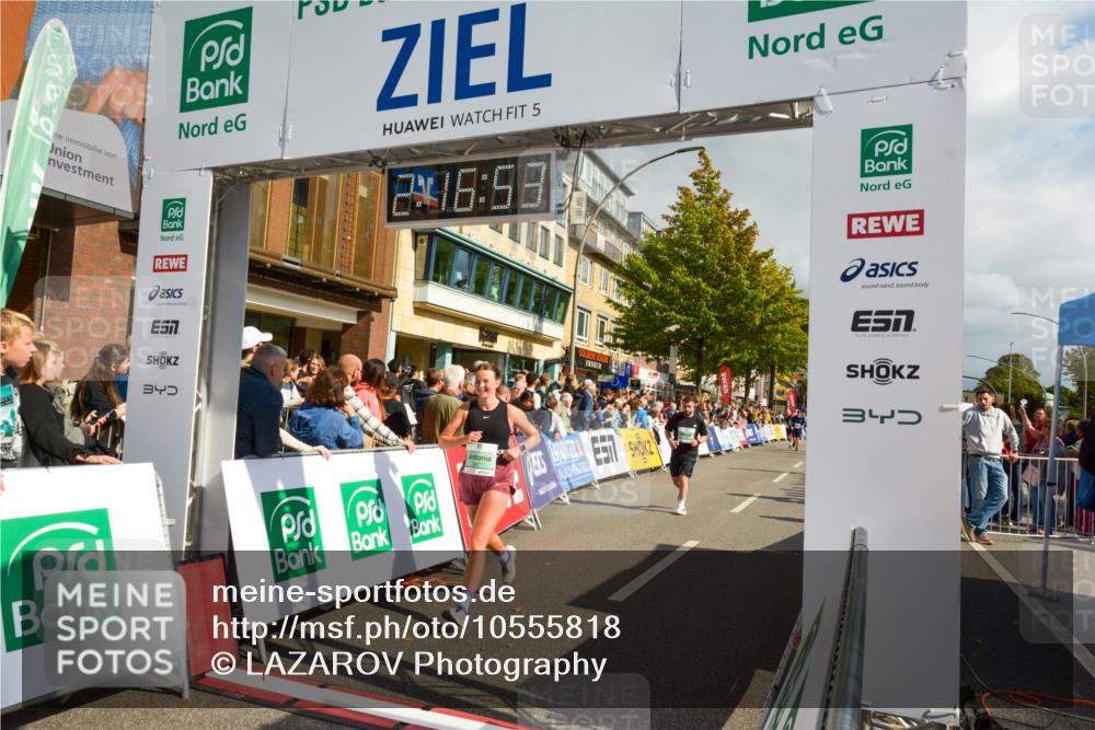20.09.2026 - PSD Bank Halbmarathon LAZAROV Photography http://msf.ph/oto/10555818 20.09.2026 12:16:53 Ziel 1060, 1562, 1759, 1988, 2006, 2535, 2574, 3000, 3231, 3477, 3611, 4419, 4477 meine-sportfotos.de