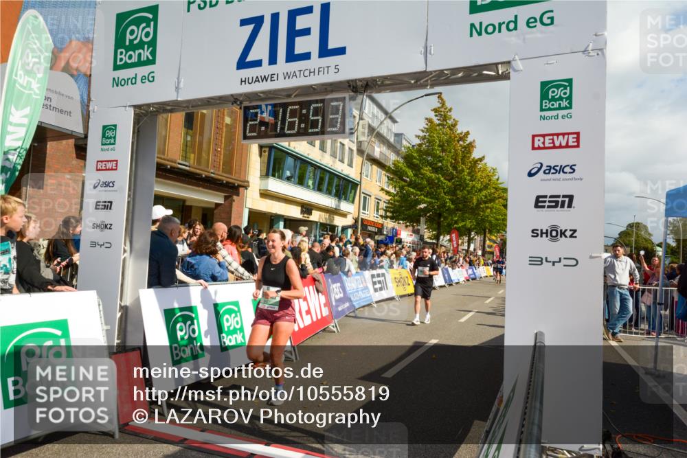 20.09.2026 - PSD Bank Halbmarathon LAZAROV Photography http://msf.ph/oto/10555819 20.09.2026 12:16:53 Ziel 1060, 1562, 1759, 1988, 2006, 2535, 2574, 3000, 3231, 3477, 3611, 4419, 4477 meine-sportfotos.de